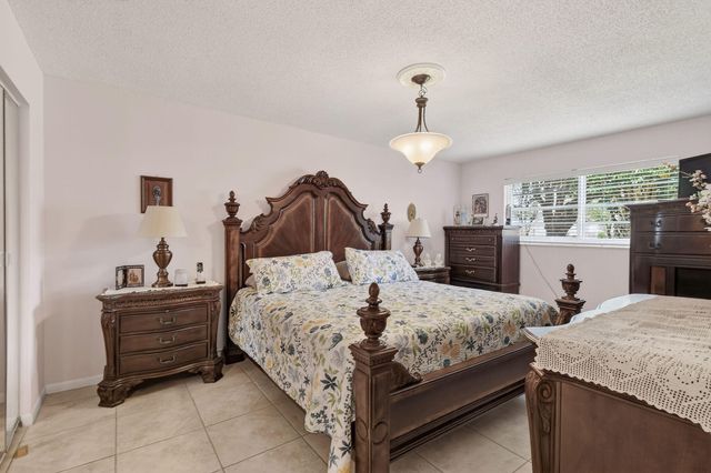 770 Lori Drive 253, Palm Springs, FL 33461