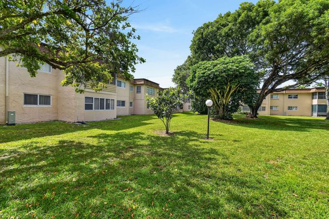 770 Lori Drive 253, Palm Springs, FL 33461