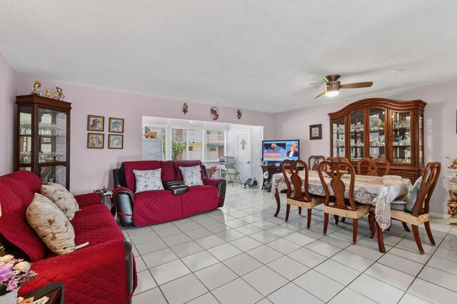 770 Lori Drive 253, Palm Springs, FL 33461