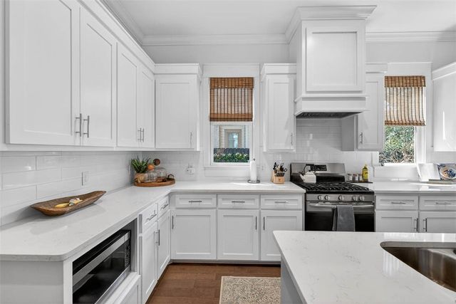 1925 Frederica Road, St Simons Island, GA 31522