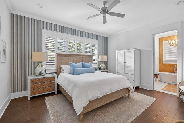 1925 Frederica Road, St Simons Island, GA 31522