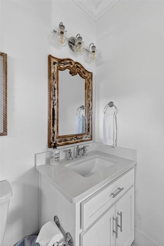 1925 Frederica Road, St Simons Island, GA 31522