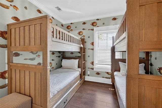 1925 Frederica Road, St Simons Island, GA 31522