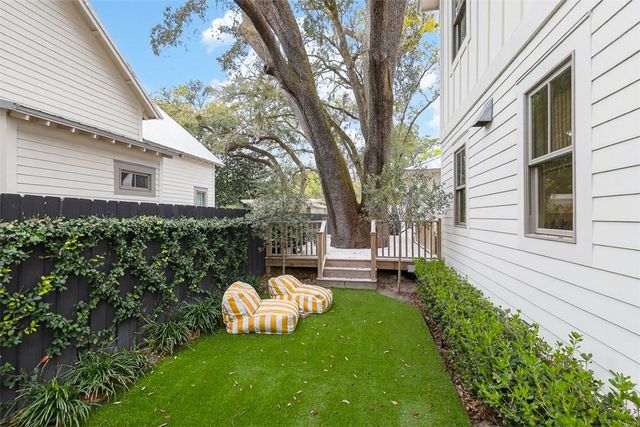 1925 Frederica Road, St Simons Island, GA 31522