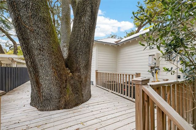 1925 Frederica Road, St Simons Island, GA 31522