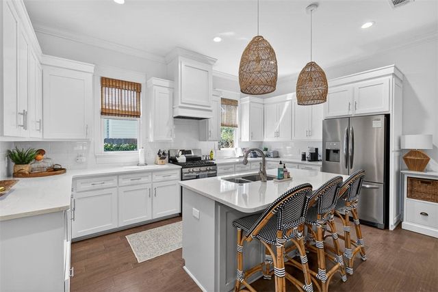 1925 Frederica Road, St Simons Island, GA 31522