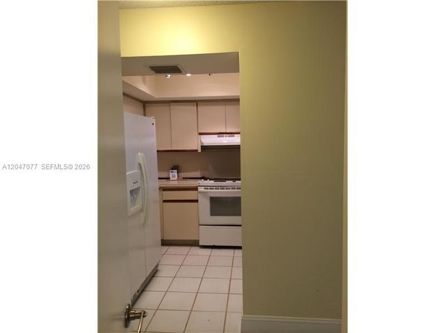 8977 SW 123rd Court 202, Miami, FL 33186