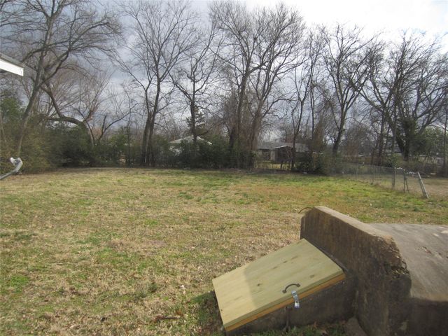 116 Goodman Street, Sulphur Springs, TX 75482