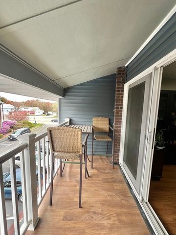 6 Woodcrest Ct 6, Weymouth, MA 02190