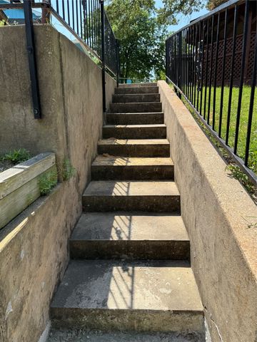 132 SHADY SHORES Drive, Mabank, TX 75156