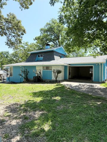 132 SHADY SHORES Drive, Mabank, TX 75156