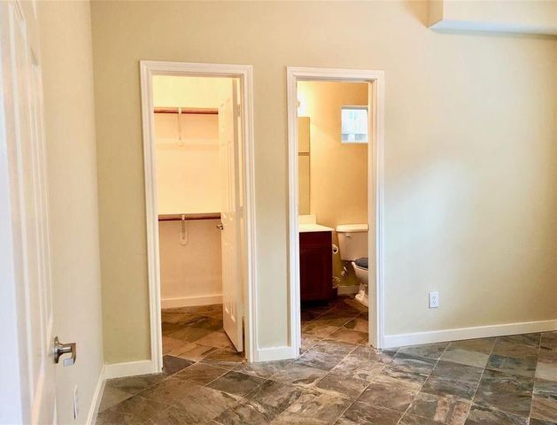 918 W 26th Street, Houston, TX 77008