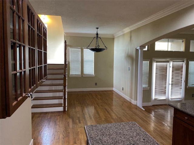 918 W 26th Street, Houston, TX 77008