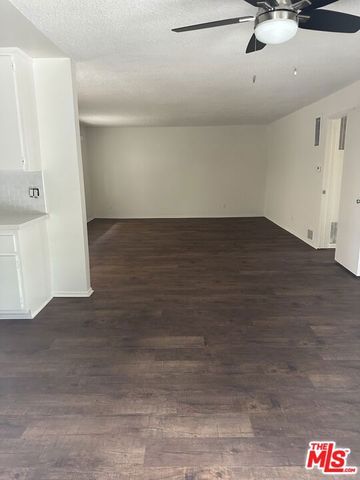 518 Raymond Avenue 10, Santa Monica, CA 90405