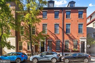 306 S 10TH ST #D, Philadelphia, PA 19107