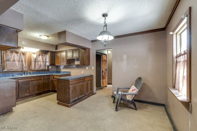 4527 Rock Cut Road, Norton, OH 44203