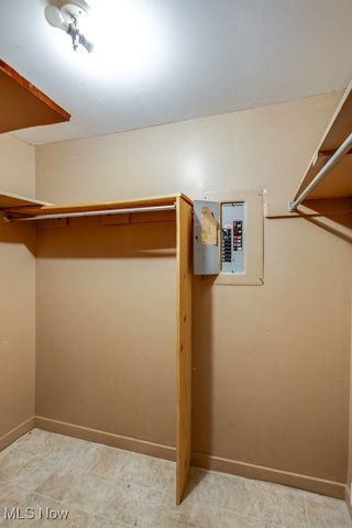 4527 Rock Cut Road, Norton, OH 44203