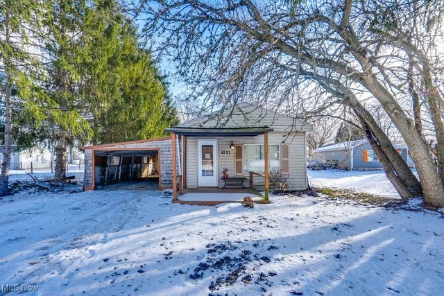 4527 Rock Cut Road, Norton, OH 44203