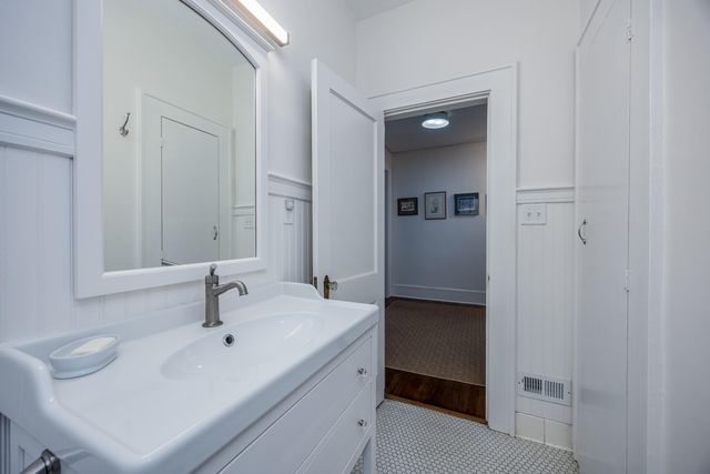 219 Haynsworth Street, Sumter, SC 29150