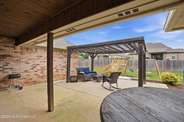 710 Parkdale Place, Brandon, MS 39042