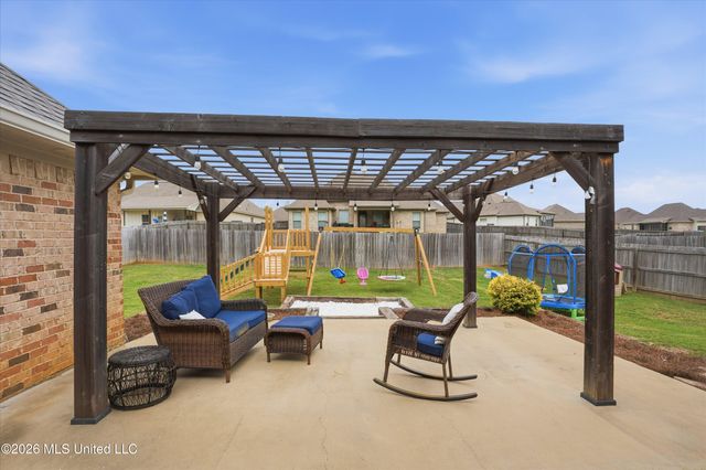 710 Parkdale Place, Brandon, MS 39042