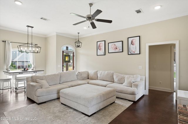 710 Parkdale Place, Brandon, MS 39042
