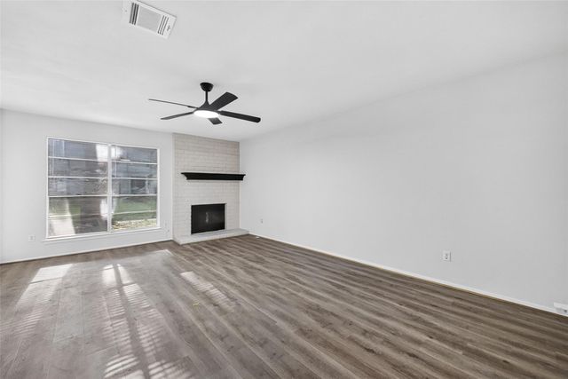 5833 Village Forest Court, Houston, TX 77092