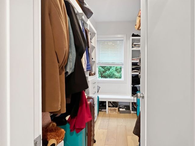 54-58 Robey St 56, Boston, MA 02119