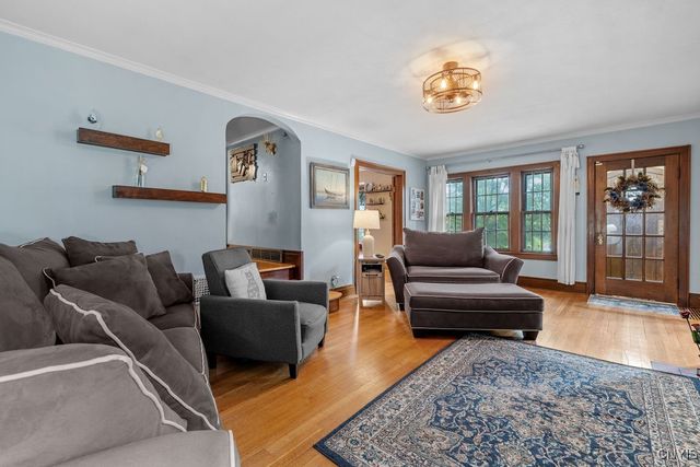 618 Roberts Avenue, Syracuse, NY 13207