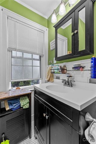 618 Roberts Avenue, Syracuse, NY 13207