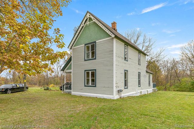 8004 N Farmington Road, Westland, MI 48185