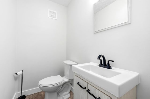 7 Birch Drive, Huntington, WV 25705