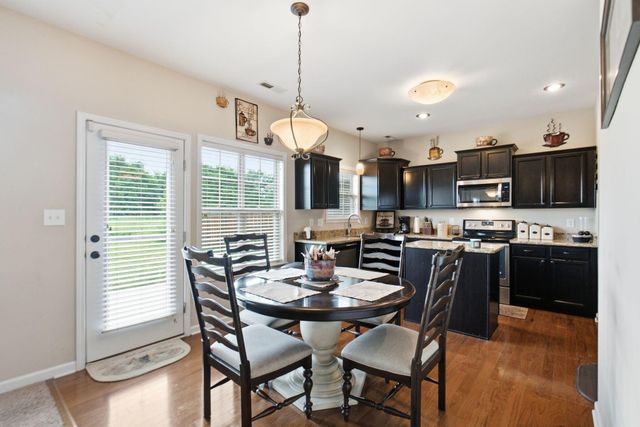 2316 Walcot Way, Lexington, KY 40511
