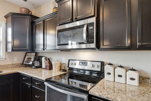 2316 Walcot Way, Lexington, KY 40511