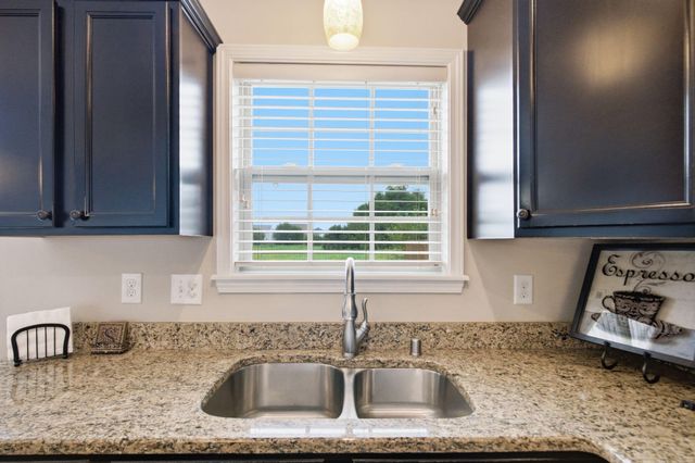 2316 Walcot Way, Lexington, KY 40511