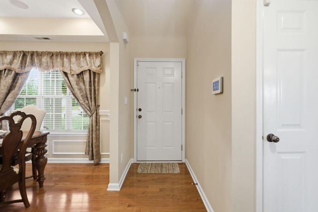2316 Walcot Way, Lexington, KY 40511