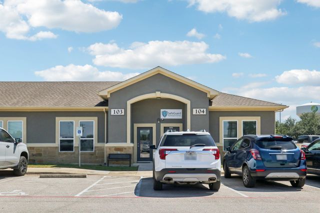 2301 S Bagdad RD 103, Cedar Park, TX 78613