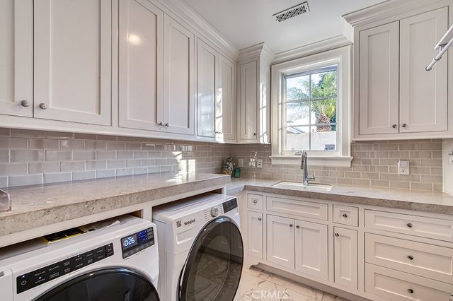 712 K Thanga, Corona Del Mar, CA 92625