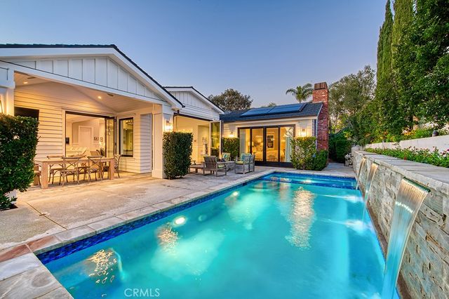 712 K Thanga, Corona Del Mar, CA 92625