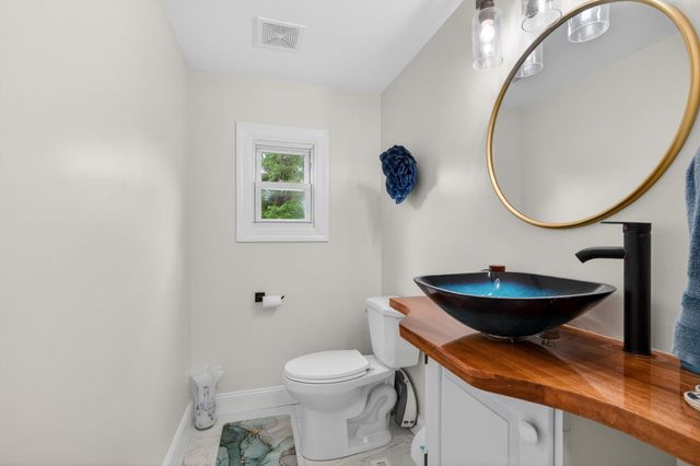 399 N Main Street, Salem, NH 03079