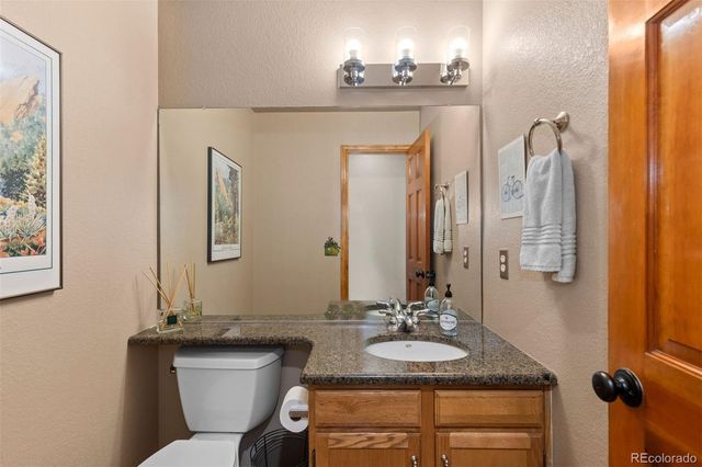 8423 Owens Court, Arvada, CO 80005