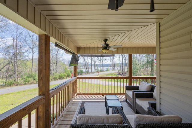 280 IRON HORSE TRL, Parsons, TN 38363