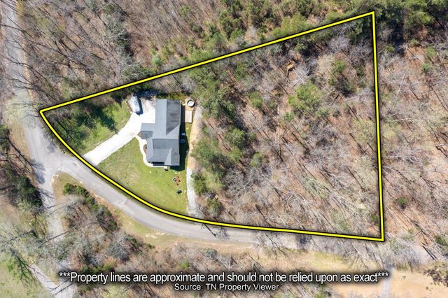 280 IRON HORSE TRL, Parsons, TN 38363