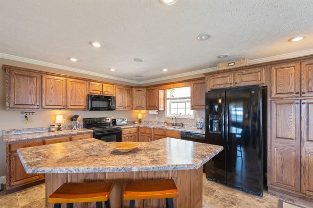280 IRON HORSE TRL, Parsons, TN 38363