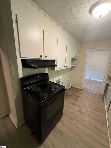 5 Mayo Drive, Greenville, SC 29605