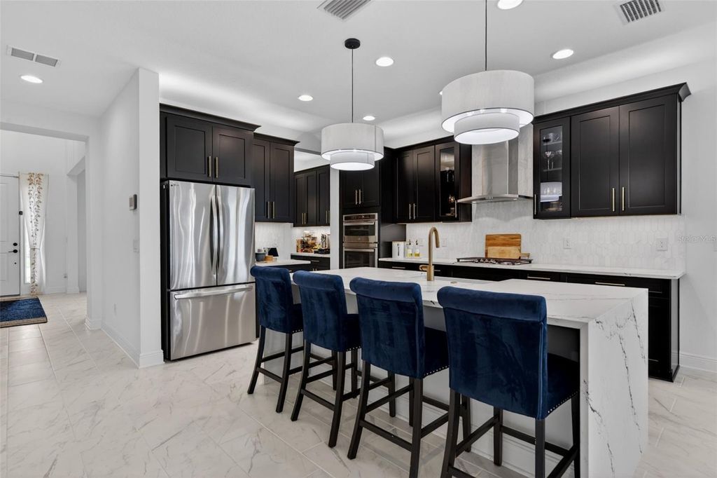 Image 27 of property listing at 17510 SAVORY MIST CIRCLE, Bradenton, FL 34211