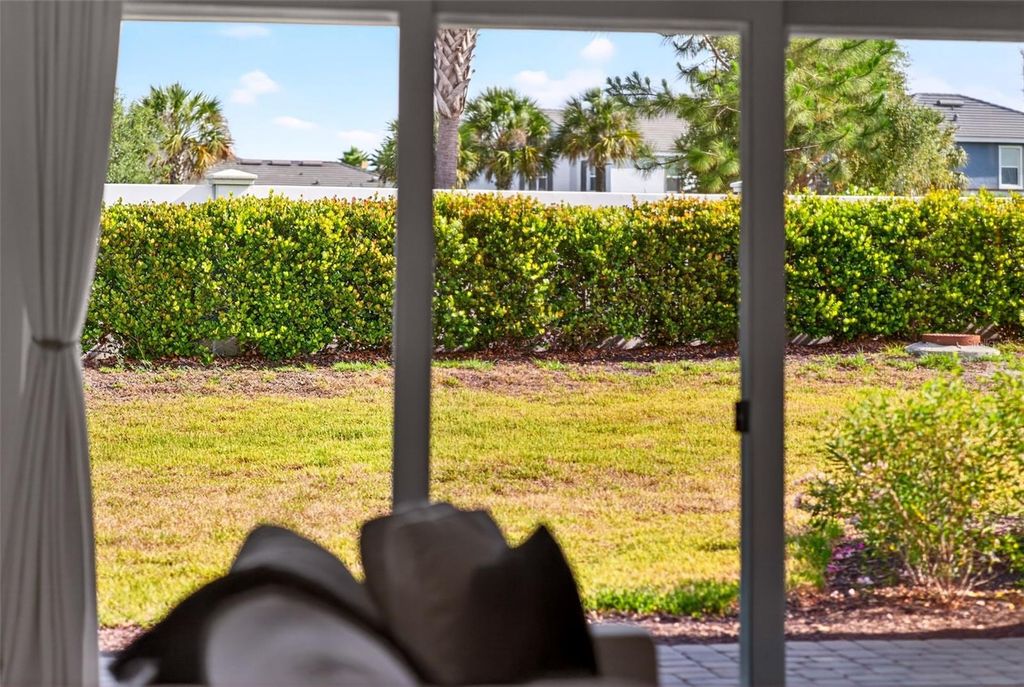 Image 37 of property listing at 17510 SAVORY MIST CIRCLE, Bradenton, FL 34211