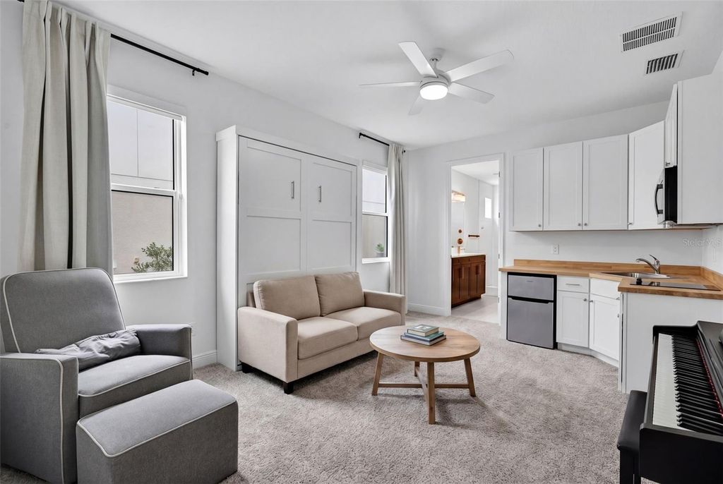 Image 45 of property listing at 17510 SAVORY MIST CIRCLE, Bradenton, FL 34211