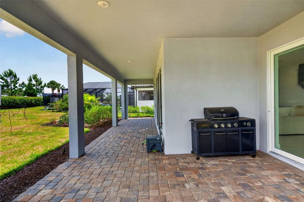 Image 52 of property listing at 17510 SAVORY MIST CIRCLE, Bradenton, FL 34211