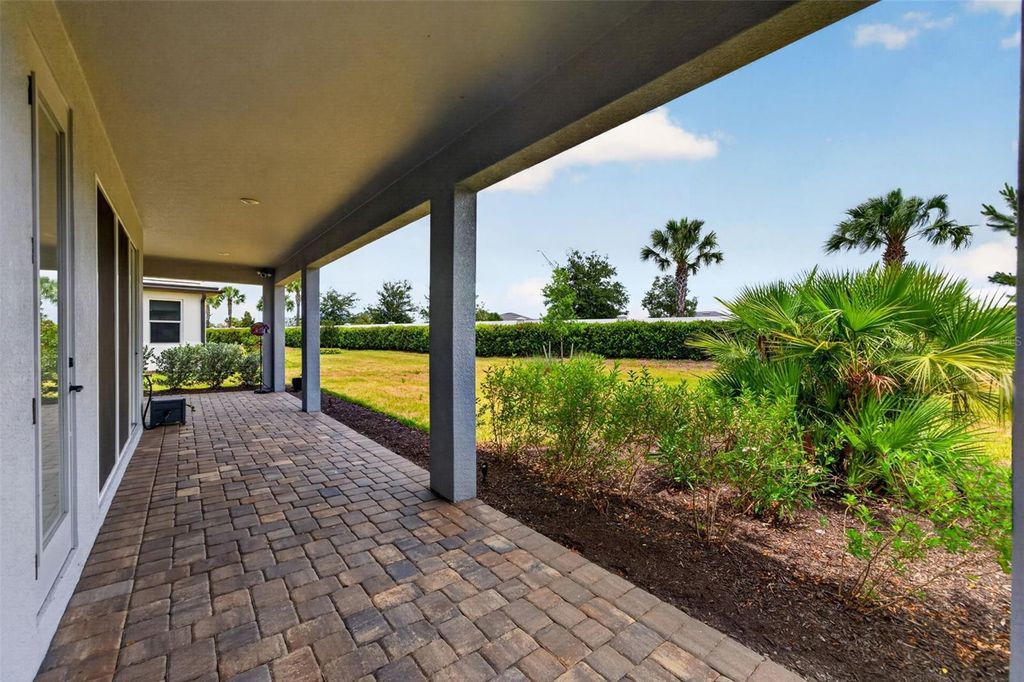 Image 53 of property listing at 17510 SAVORY MIST CIRCLE, Bradenton, FL 34211